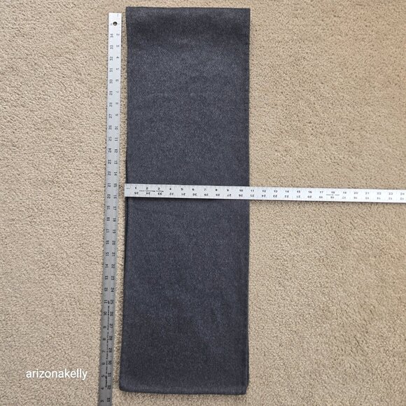 Wool Cashmere Grey Woven Scarf--Possibly Toteme - Picture 5 of 14